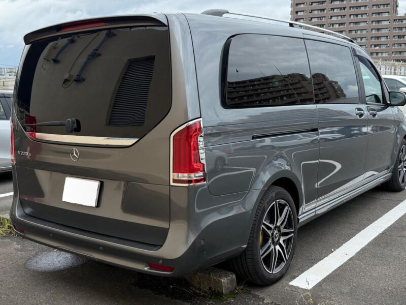 2023 Mercedes Benz V220d Avantgarde Extra Long AMG Line