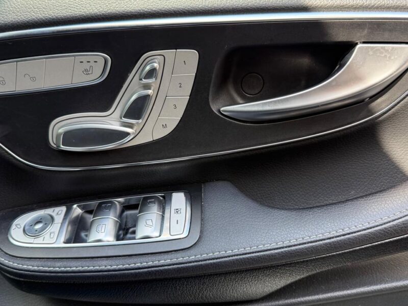 2023 Mercedes Benz V220d Avantgarde Extra Long AMG Line