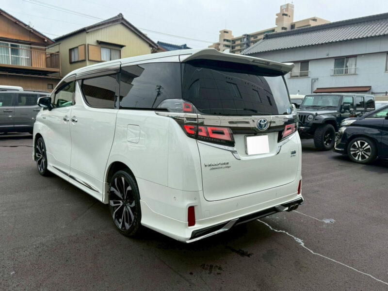 2020 Toyota Vellfire Hybrid 2.5 Executive Lounge Z E-Four (4WD)