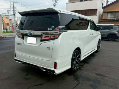 2020 Toyota Vellfire Hybrid 2.5 Executive Lounge Z E-Four (4WD)