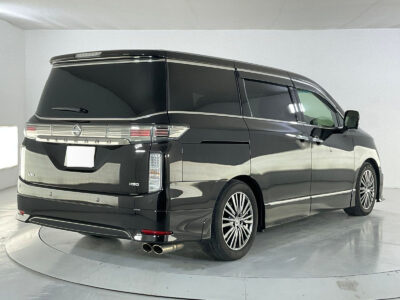 2019 Nissan Elgrand 350Highway Star Premium Urban Chrome (PE52)