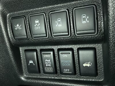 2019 Nissan Elgrand 350Highway Star Premium Urban Chrome (PE52)