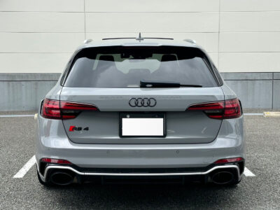 2020 AUDI RS4 Avant