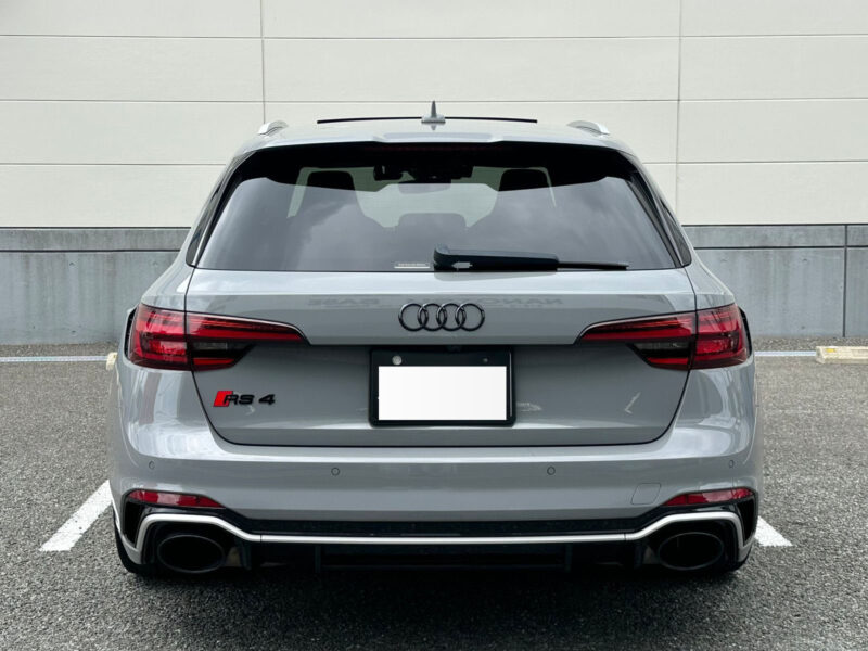 2020 AUDI RS4 Avant