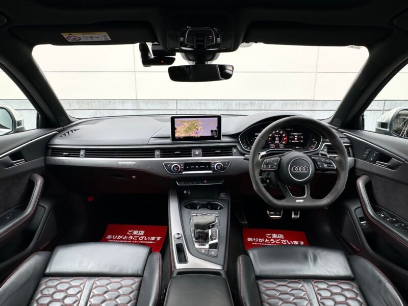 2020 AUDI RS4 Avant