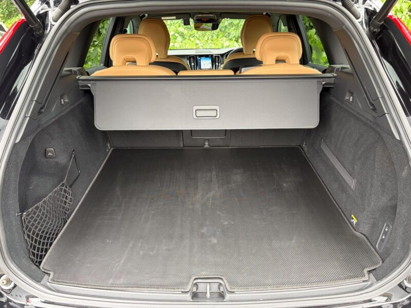 2019 Volvo XC60 T5 AWD Inscription