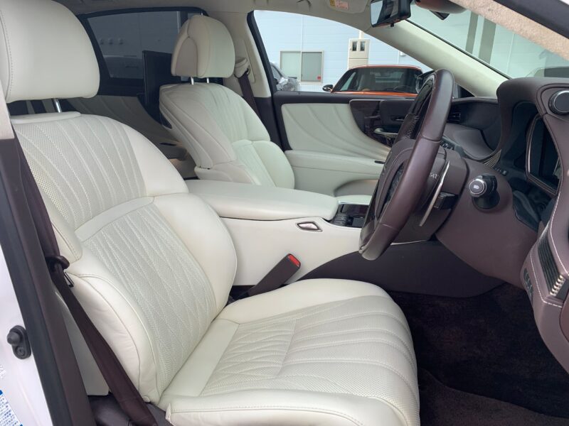 2019 LEXUS LS500 Executive 4WD