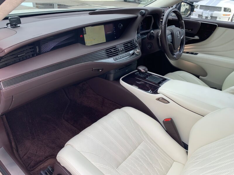 2019 LEXUS LS500 Executive 4WD