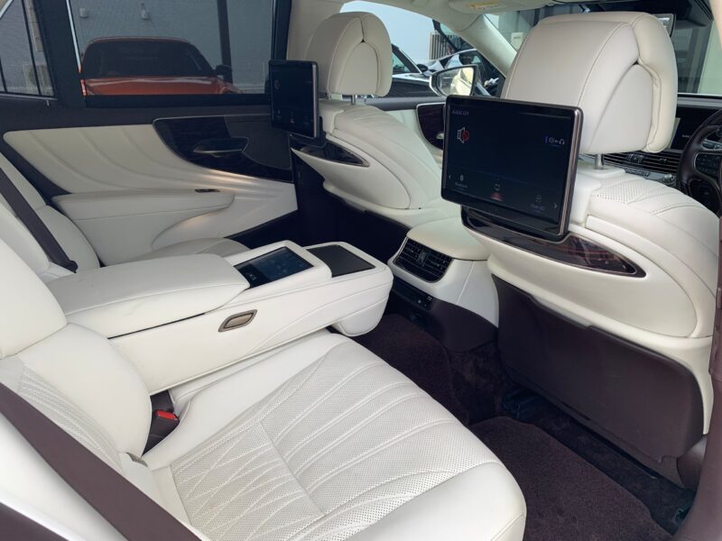 2019 LEXUS LS500 Executive 4WD