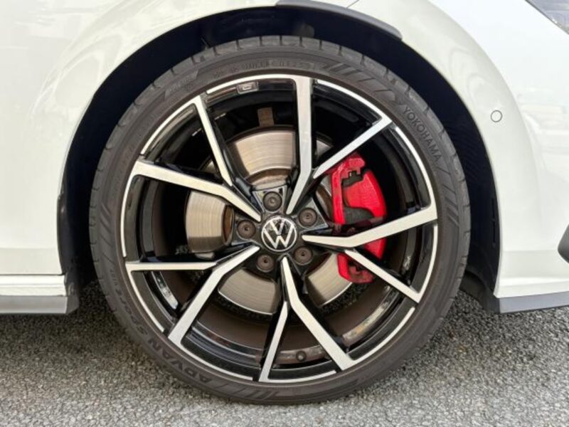 2022 Volkswagen Golf GTI Mk8