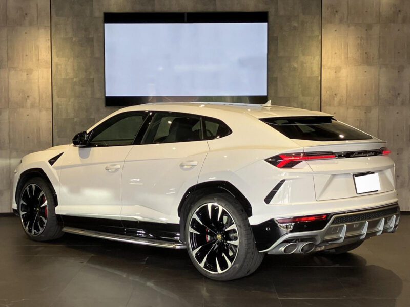2019 Lamborghini Urus (ABA-ZLDHU)