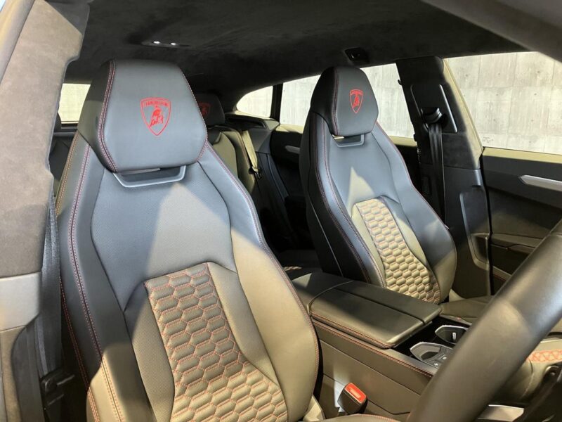 2019 Lamborghini Urus (ABA-ZLDHU)