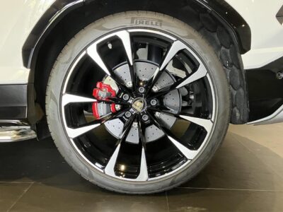 2019 Lamborghini Urus (ABA-ZLDHU)