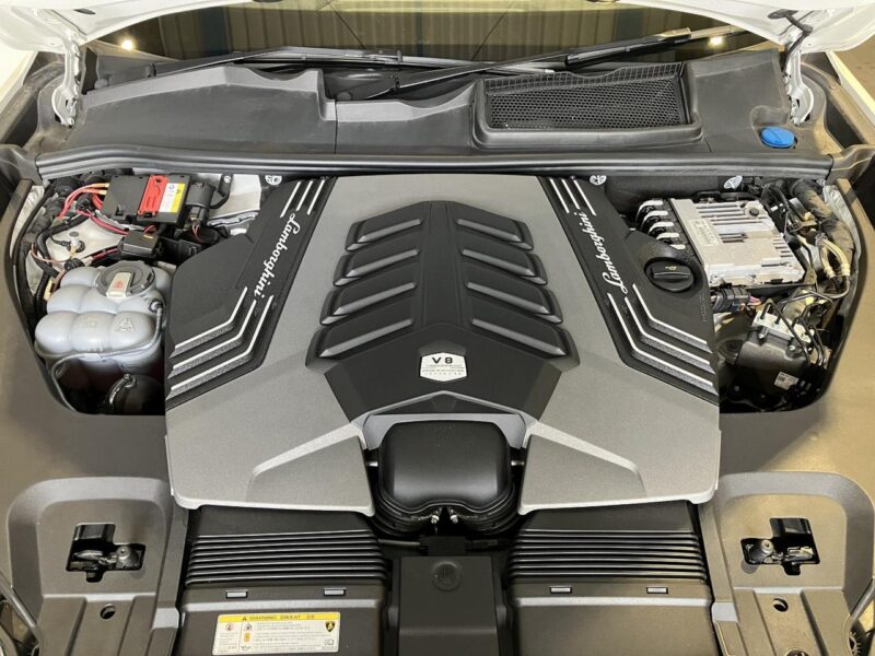 2019 Lamborghini Urus (ABA-ZLDHU)
