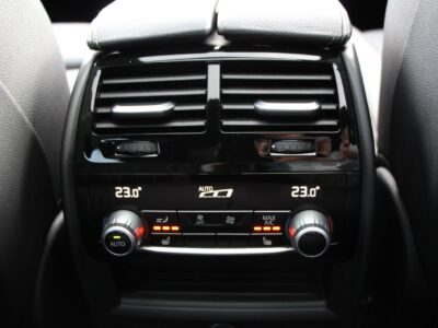 2019 BMW 530i Touring M Sport (ABA-JT20)