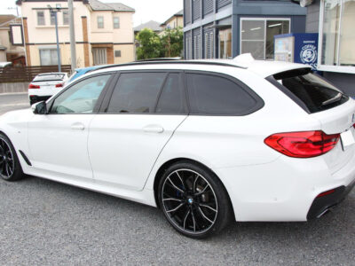 2019 BMW 530i Touring M Sport (ABA-JT20)