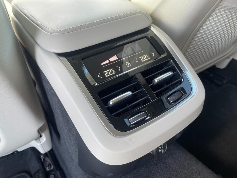 2019 Volvo V60 Cross Country T5 AWD PRO