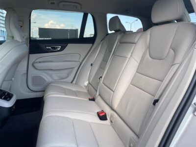 2019 Volvo V60 Cross Country T5 AWD PRO