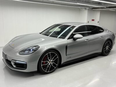 2020 Porsche Panamera GTS PDK