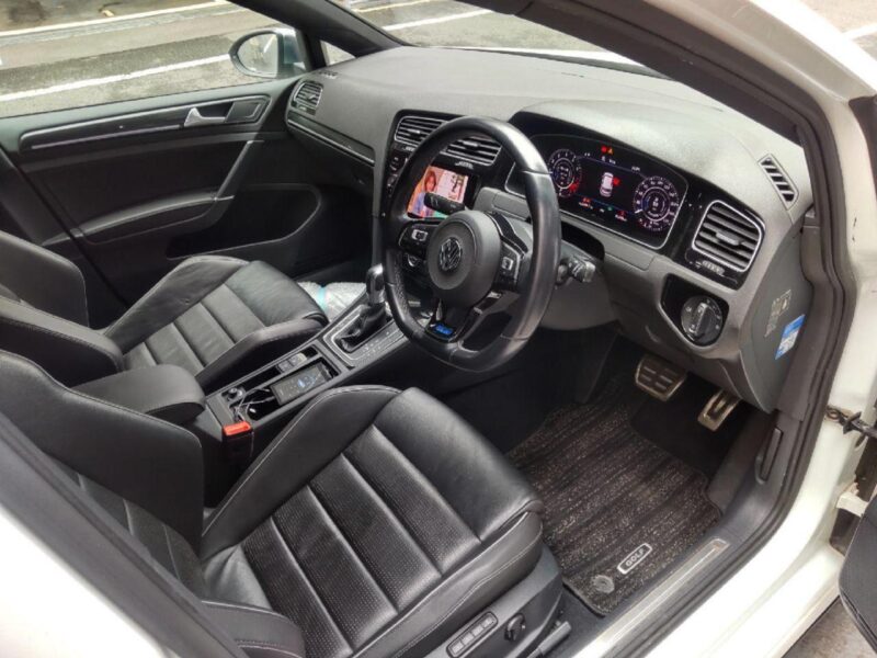 2019 Volkswagen Golf R