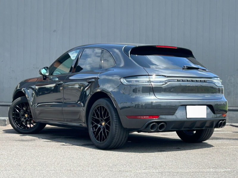 2020 Porsche Macan GTS PDK (J1L29)