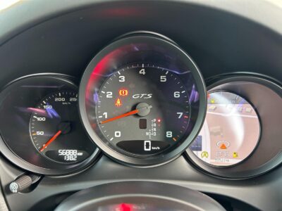 2020 Porsche Macan GTS PDK (J1L29)