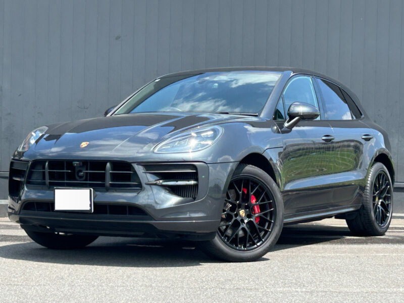 2020 Porsche Macan GTS PDK (J1L29)