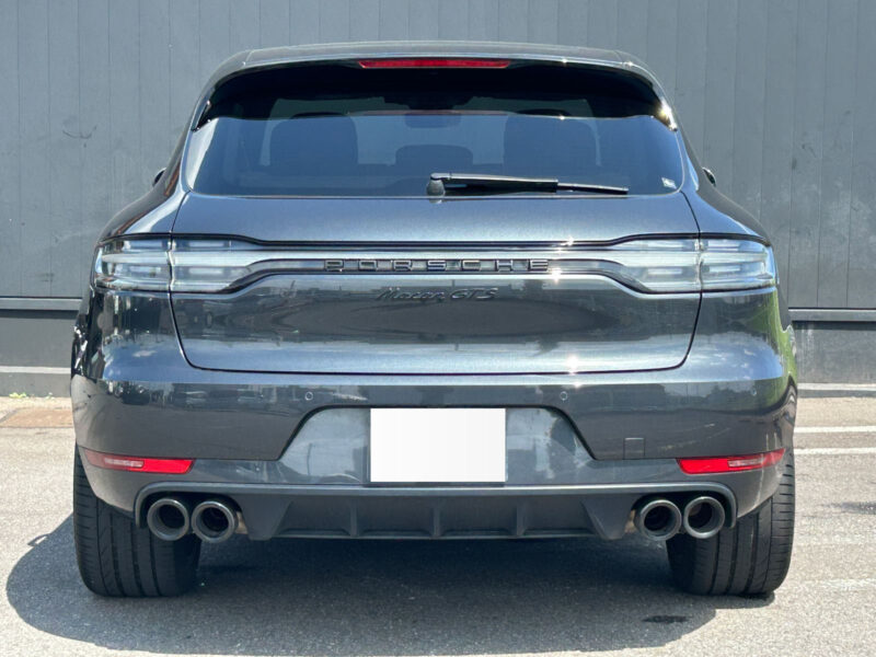2020 Porsche Macan GTS PDK (J1L29)