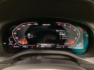 2019/12 BMW X4 M40i (3BA-2V30)