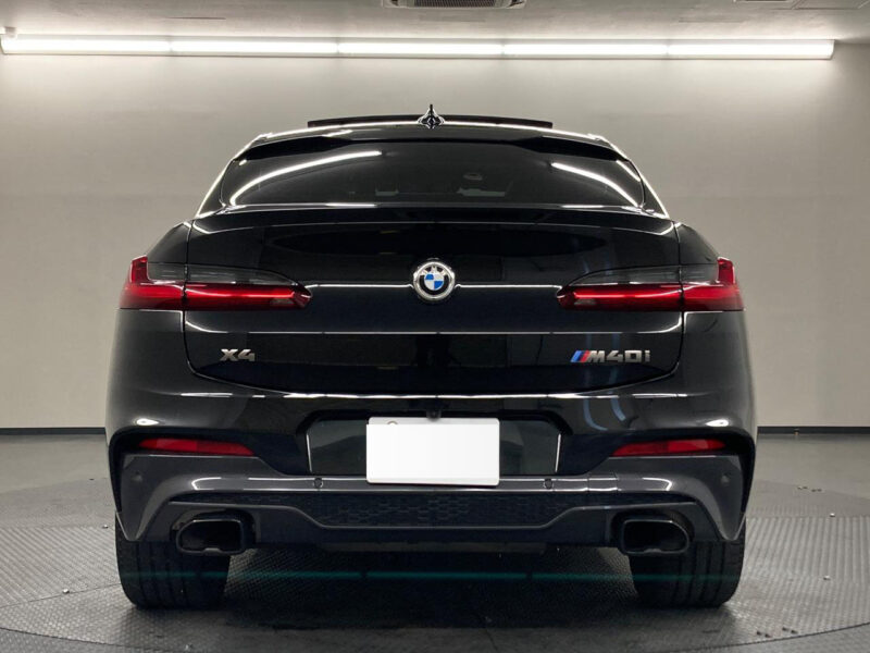 2019/12 BMW X4 M40i (3BA-2V30)