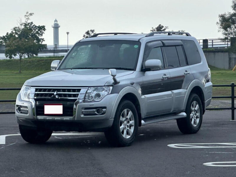 2019 Mitsubishi Pajero Final Edition - 700-Unit Limited Car (LDA-V98W)