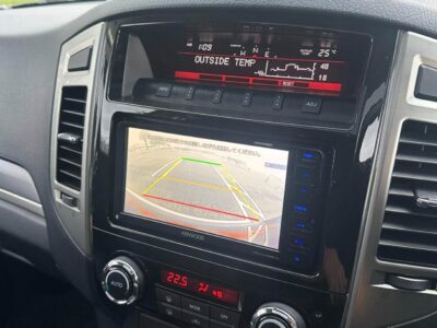 2019 Mitsubishi Pajero Final Edition - 700-Unit Limited Car (LDA-V98W)