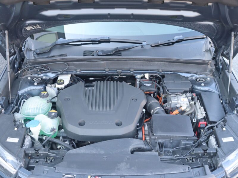 2020 VOLVO XC40 Recharge Plug In Hybrid T5 Inscription (5LA-XB3154XCP)