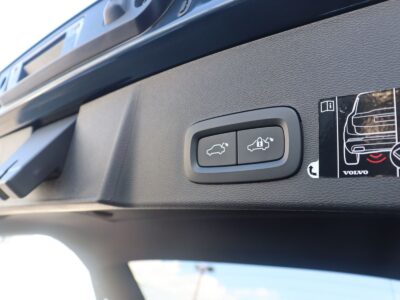 2020 VOLVO XC40 Recharge Plug In Hybrid T5 Inscription (5LA-XB3154XCP)