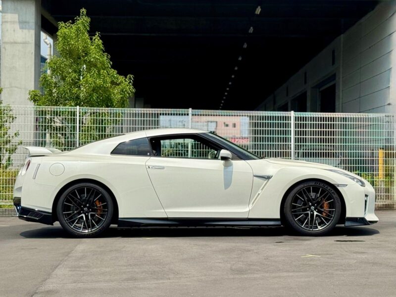 2020 Nissan GT-R 3.8 Premium Edition (4BA-R35)