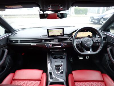 2019/10 AUDI S5