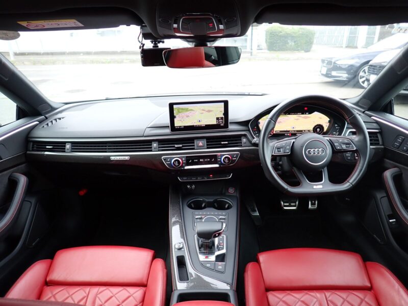 2019/10 AUDI S5