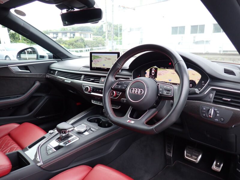 2019/10 AUDI S5