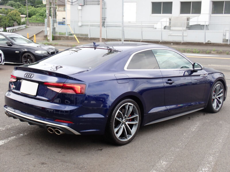 2019/10 AUDI S5