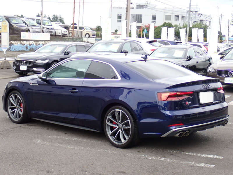 2019/10 AUDI S5