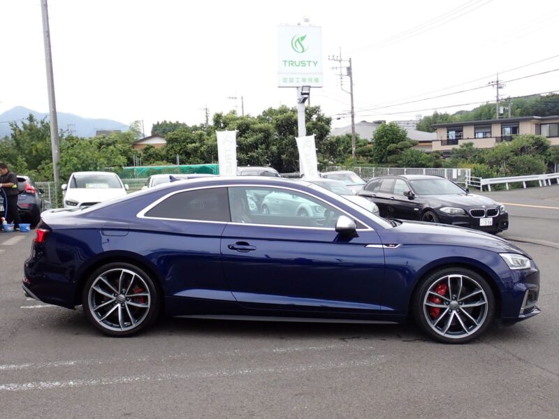 2019/10 AUDI S5
