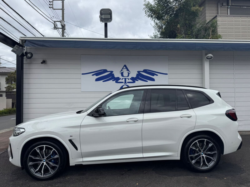 2022 BMW X3 M40d