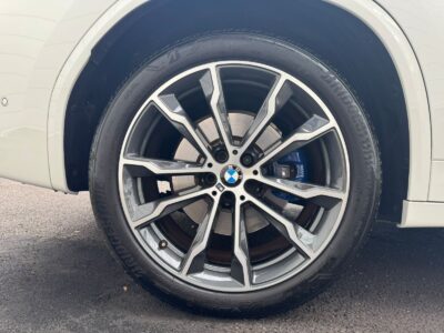 2022 BMW X3 M40d