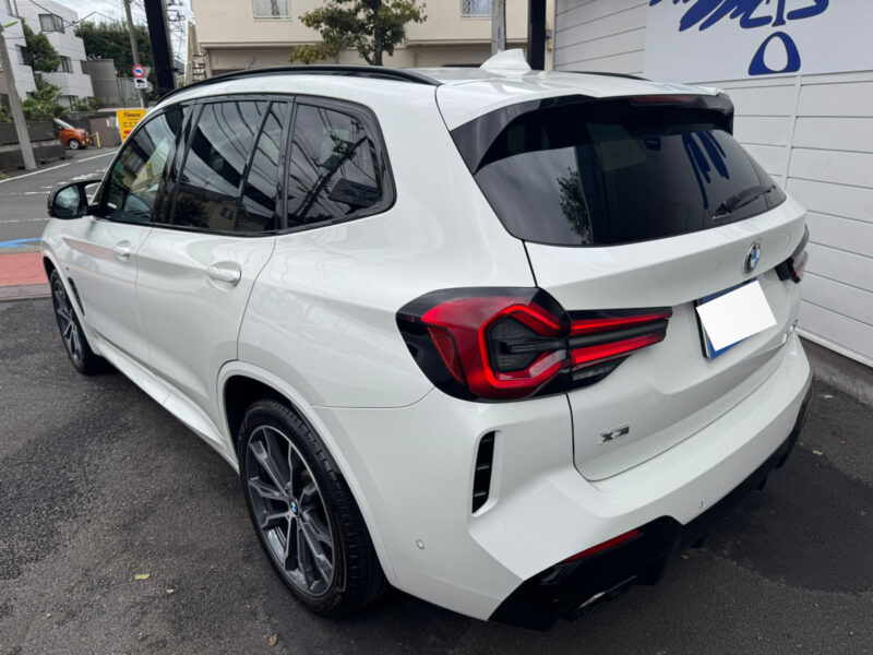 2022 BMW X3 M40d
