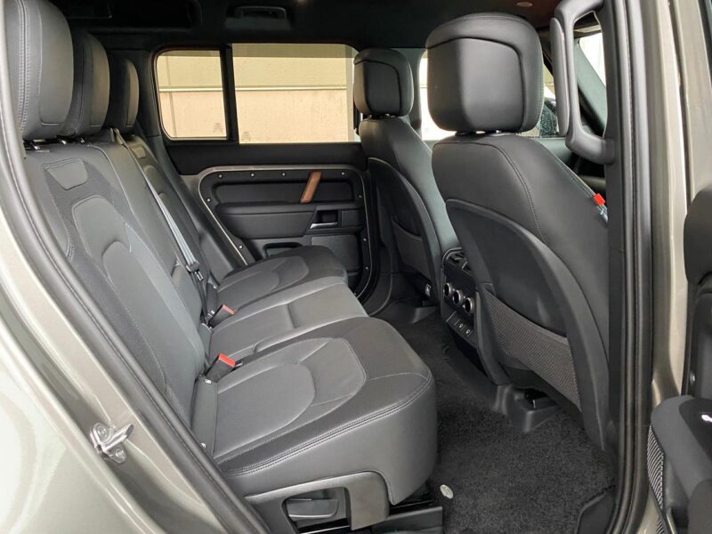 2022 LAND ROVER DEFENDER 110 URBANITE 22 LTD EDITION - 60 Units (3CA-LE72WAB)