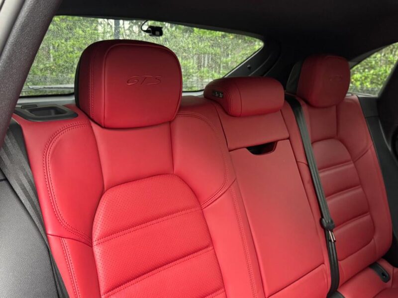2020 Porsche Macan GTS (3BA-J1L29)