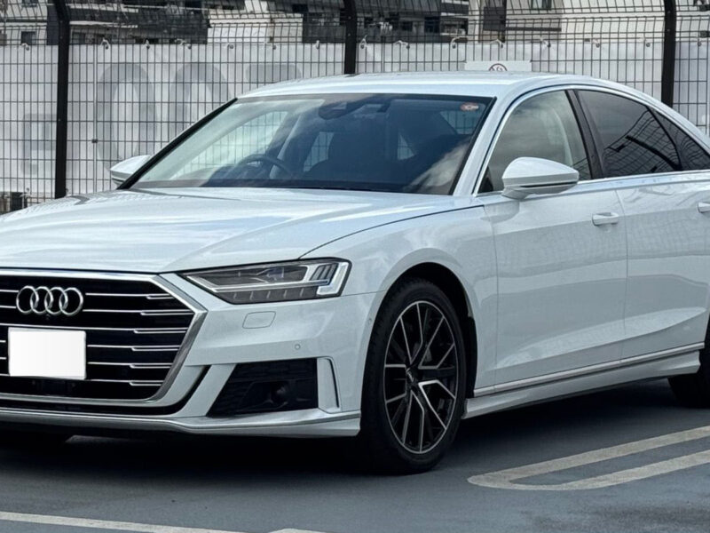 2021 AUDI A8 55TFSI Quattro (3AA-F8CZSF)
