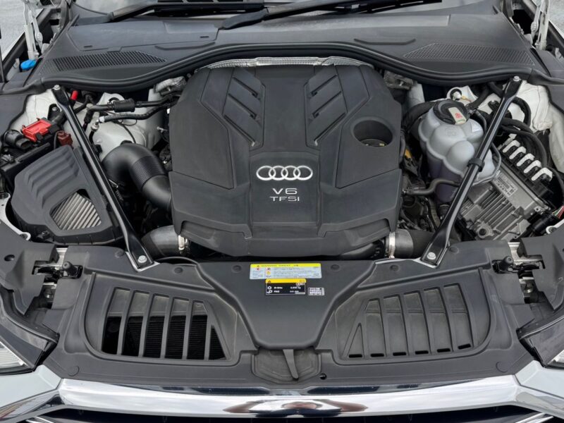 2021 AUDI A8 55TFSI Quattro (3AA-F8CZSF)