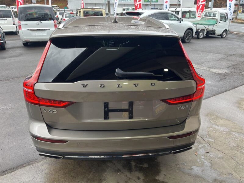 2020 VOLVO V60 T5 INSCRIPTION (DBA-ZB420)