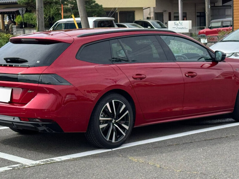 2020 PEUGEOT 508 SW GT BLUE HDI (3DA-R8AH01)